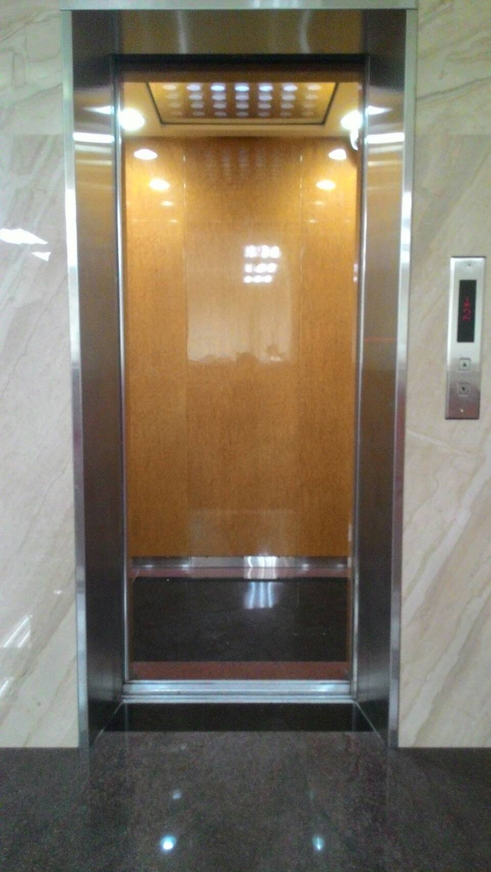 易盛橡膠電梯 4樓4停無機房客梯