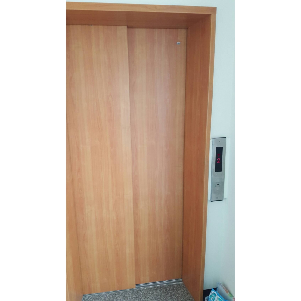 劉公館客梯 5樓5停 無機房式客梯